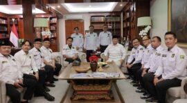 Ketua Umum Partai Gerindra Prabowo Subianto menerima silaturahmi politik dari Yusril Ihza Mahendra Ketua Umum Partai Bulan Bintang (PBB). (Dok. Tim Media Prabowo Subianto)