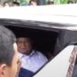 Ketua Umum Partai Gerindra Prabowo Subianto diajak warga Selfie hingga Sebut Presiden Masa Depan di DPP PAN. (Dok. Tim Media Prabowo Subianto)

