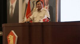 Ketua Umum Partai Gerindra Prabowo Subianto dalam acara Konsolidasi Akbar Partai Gerindra se-Jakarta Timur yang digelar di GOR Velodrom, Jakarta Timur, Minggu, 16 Juli 2023. (Dok. Tim Media Prabowo Subianto)