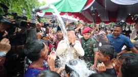 Menteri Pertahanan (Menhan) RI Prabowo Subianto di Bangkalan, Madura, Jawa Timur. (Dok. Tim Media Prabowo)

