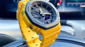 G-Shock GA-2110SU-9ADR. (Dok. Casio.com)